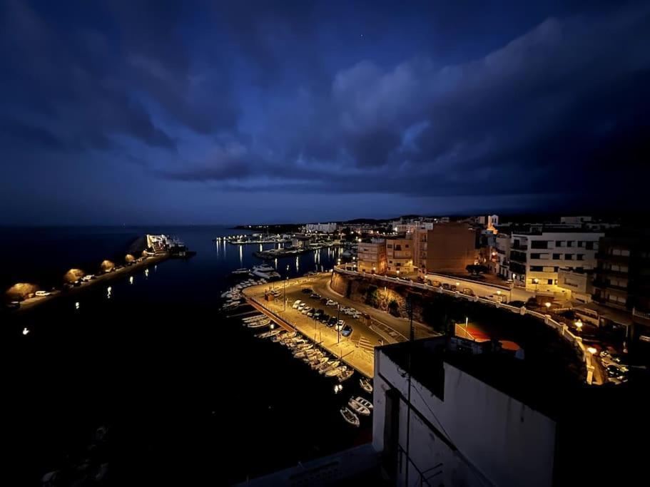 Charming Sea Front 3 Bedroom - Incredible Views! Apartment *