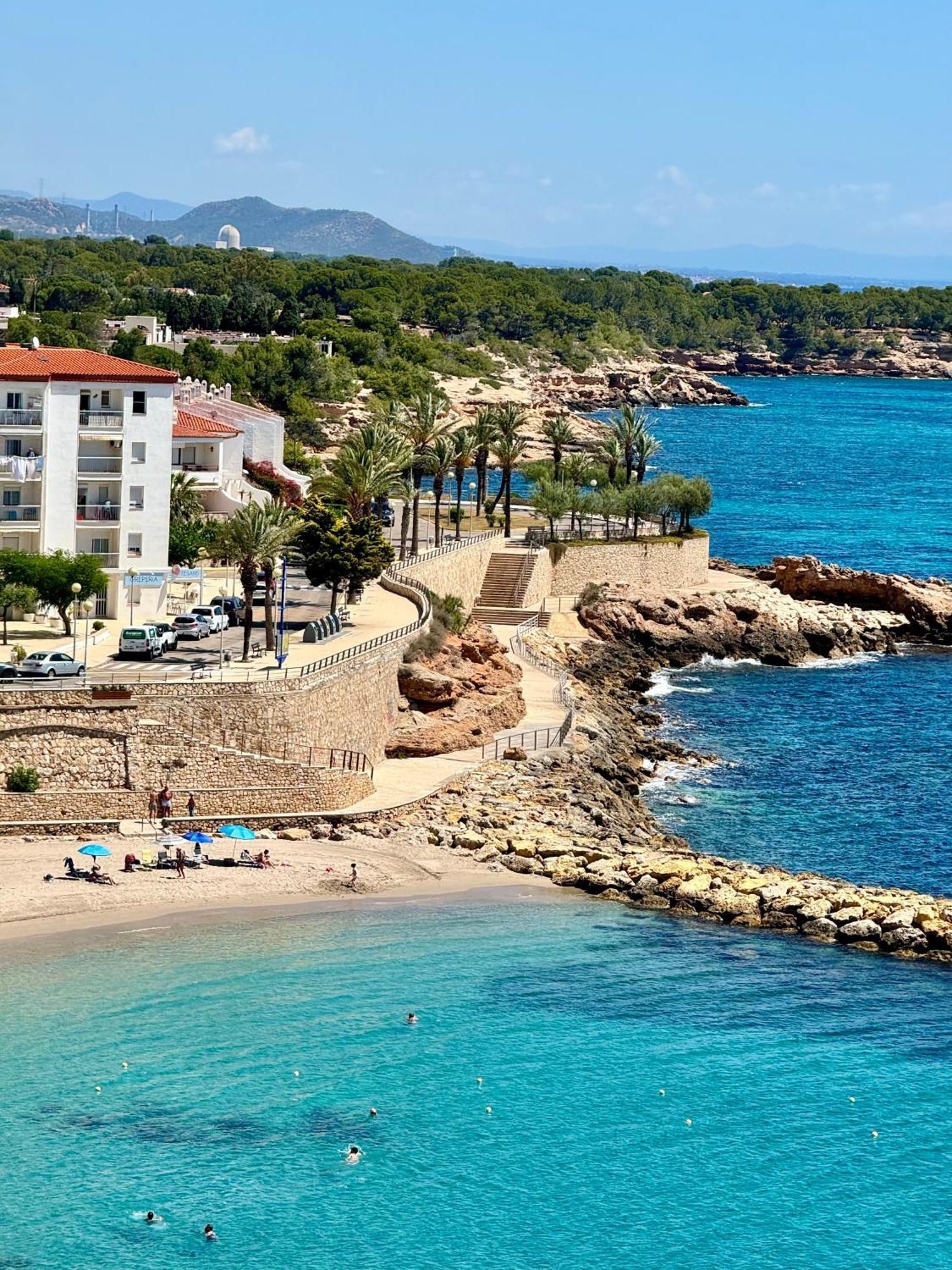 Apartment Charming Sea Front 3 Bedroom - Incredible Views! L'Ametlla de Mar